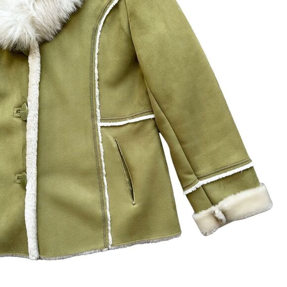 🔃Novelti Adorable Junior Green Faux Suede Faux Fur Jacket - Picture 11 of 15